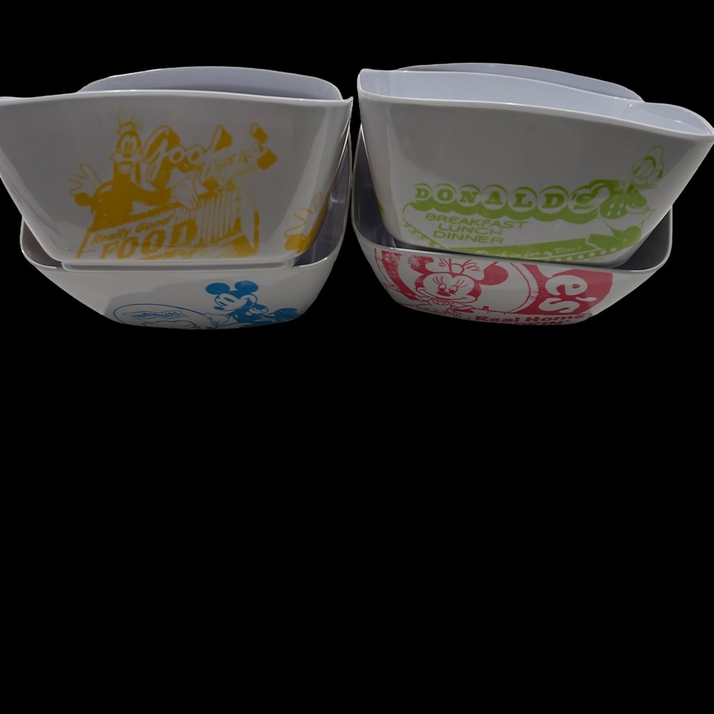 Disney Character Square Bowls Set